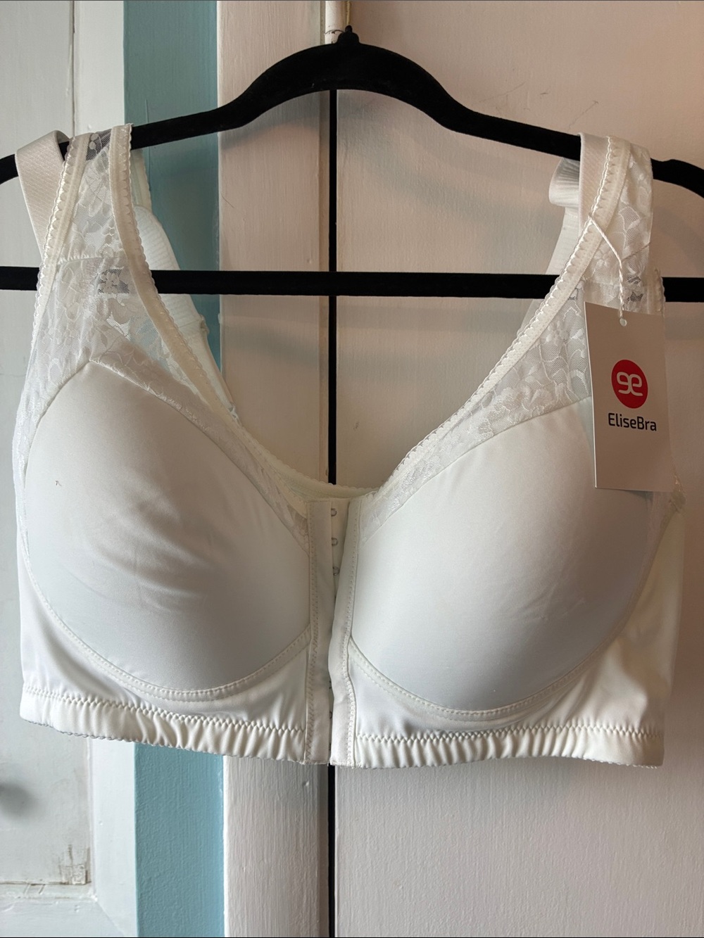 Women's Front-Closure Full Coverage Bra in White